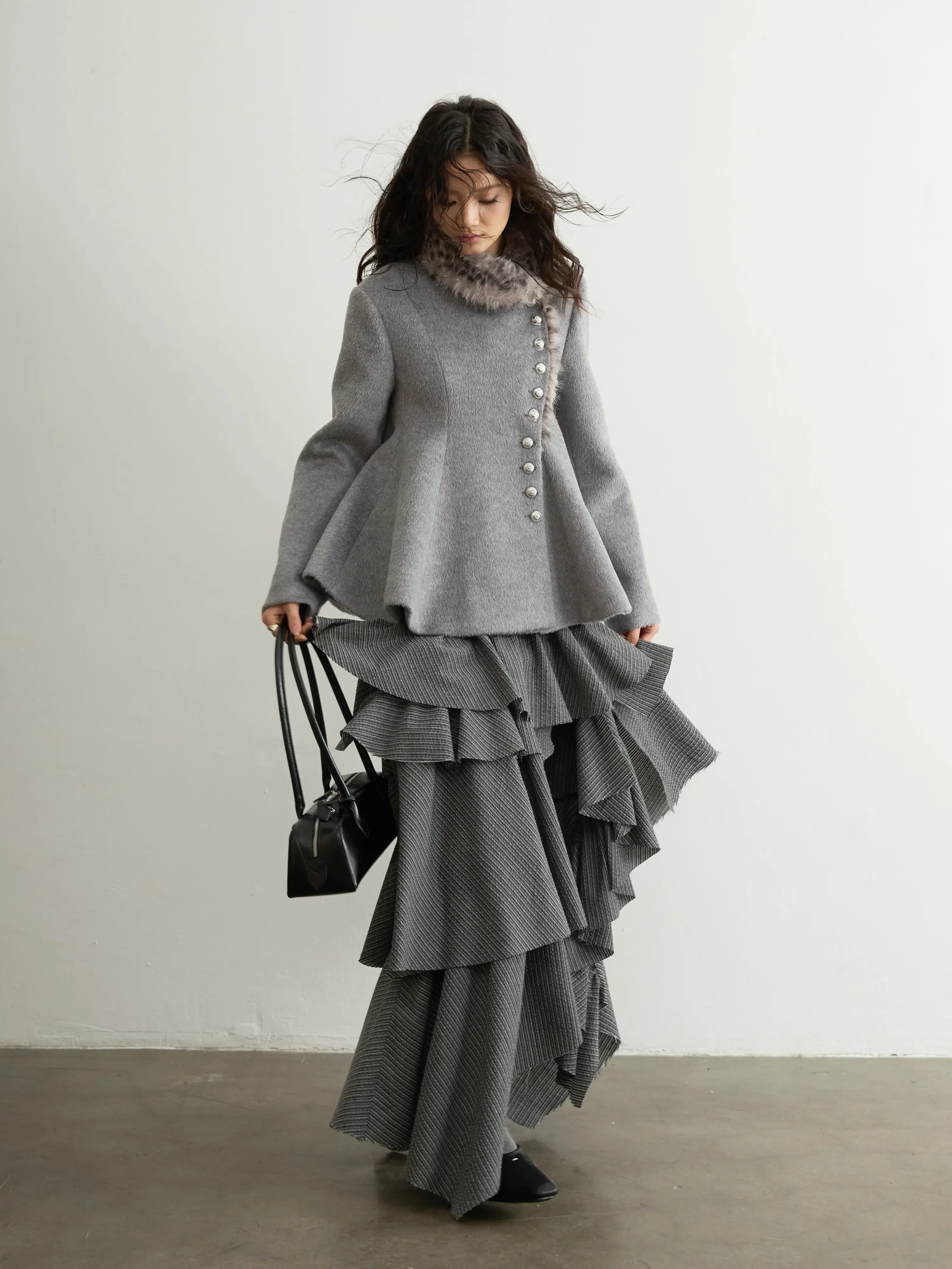 Jupe longue asymétrique à volants rayée grise Lautaro Printemps Automne pour femme – Élégante, chic,
