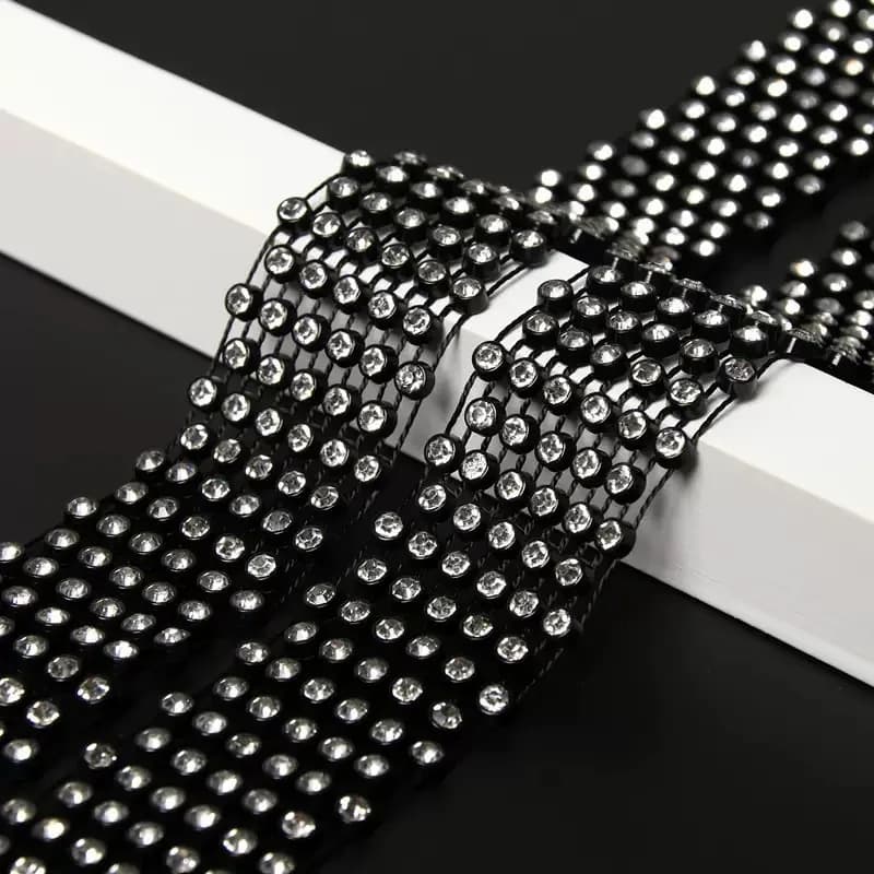 Collier Long en strass pour femmes, cravate en diamant artificiel, pendentif personnalisé polyvalent