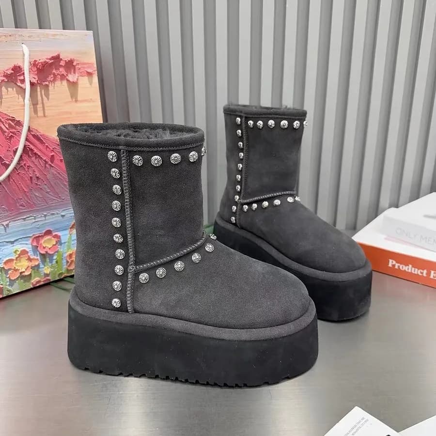 Bottes de neige amincissantes pour femmes, bottes en coton à semelles épaisses cloutées, doublées en