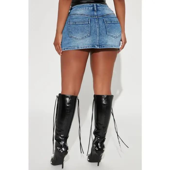 Jupe Courte en Jean pour Femme Sexy Coupe Slim Vintage avec Poches et Fermeture Éclair, Jupe Courte Enveloppante à la Hanche 2026, Mini-Jupes Femme Coupe A-Line Streetwear d'Été