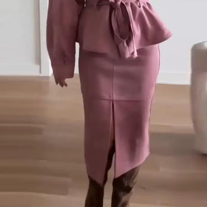 Ensemble tailleur jupe 2 pièces élégant pour femme en suède, avec veste à col revers et ceinture à l