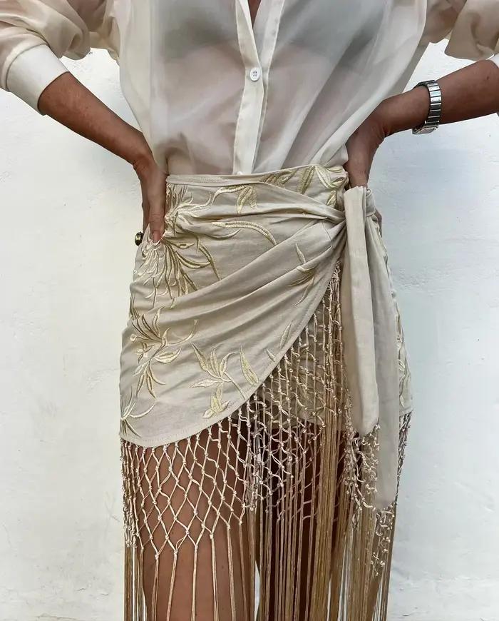 Mode gland brodé jupe élégante femmes maille à lacets court Kilt 2025 été nouveau Chic femme plage v