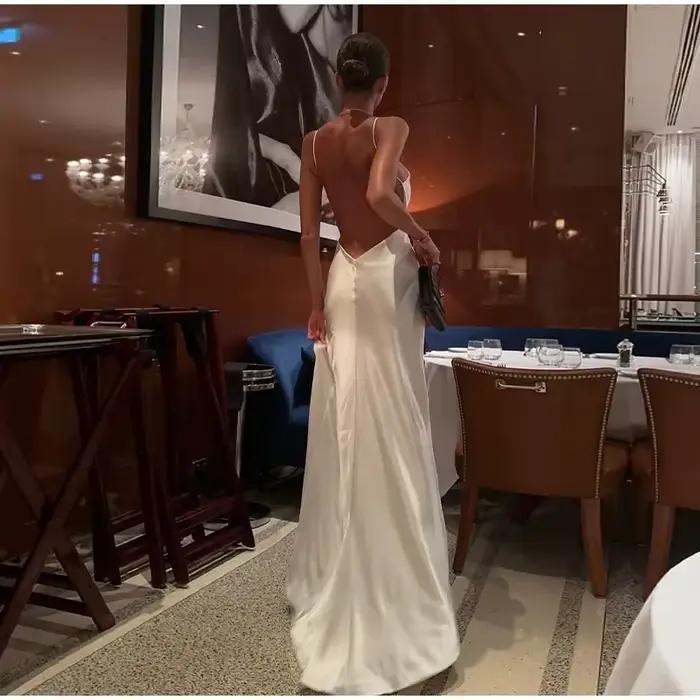 Robe longue en satin dos nu fendue pour femme, sexy, avec décolleté drapé, sans manches, collection