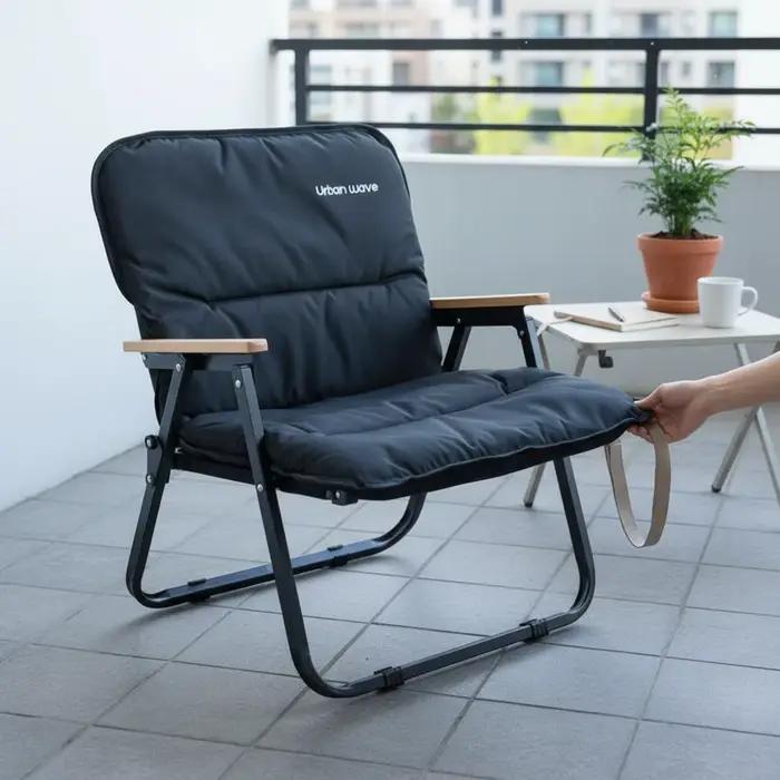 Chaise longue pliante portable pour le camping, mobilier d'extérieur facile à transporter, structure robuste pour le camping et les marchés.