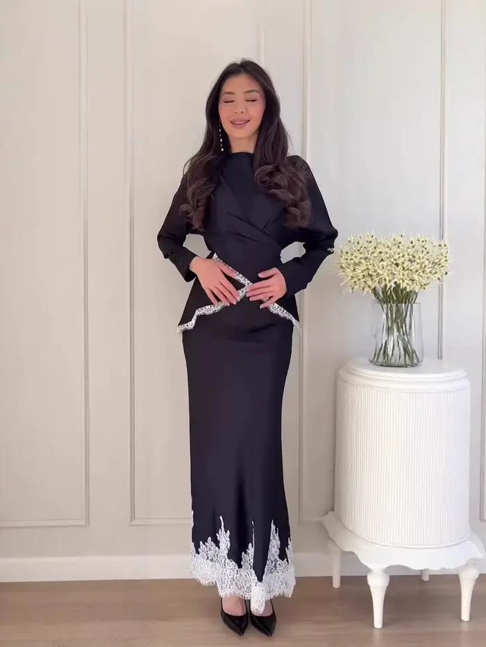 Ensemble 2 pièces jupe et chemise en dentelle