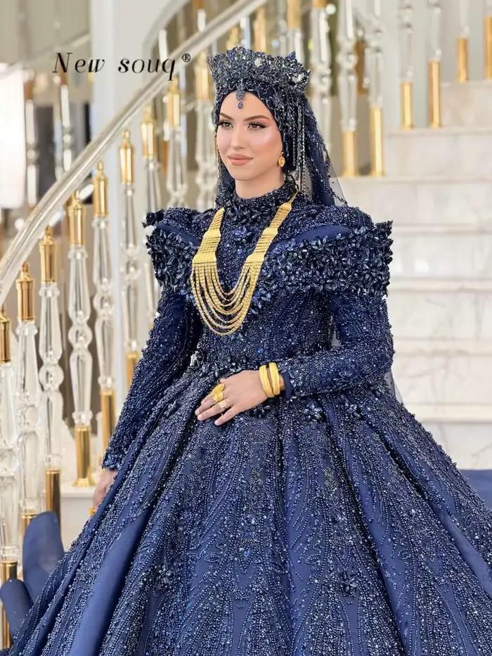 Robes de bal de mariée musulmanes bleu marine à manches longues, robes de soirée de luxe brodées et perlées, robes de mariée personnalisées