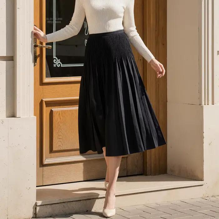 Jupe plissée polyvalente de cette saison pour les trajets quotidiens des femmes