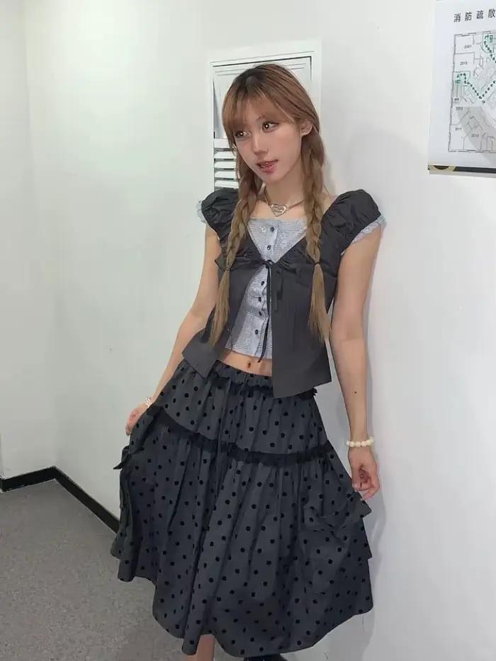 Jupes à pois pour femmes, nouveau Design gris esthétique Vintage, jupes mignonnes rétro américaines, ligne a japonaise en dentelle, vêtements populaires coréens