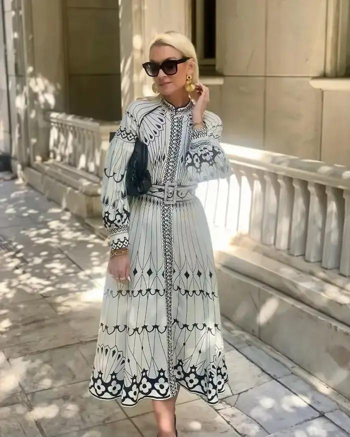 Robe longue élégante rétro à col montant pour femme