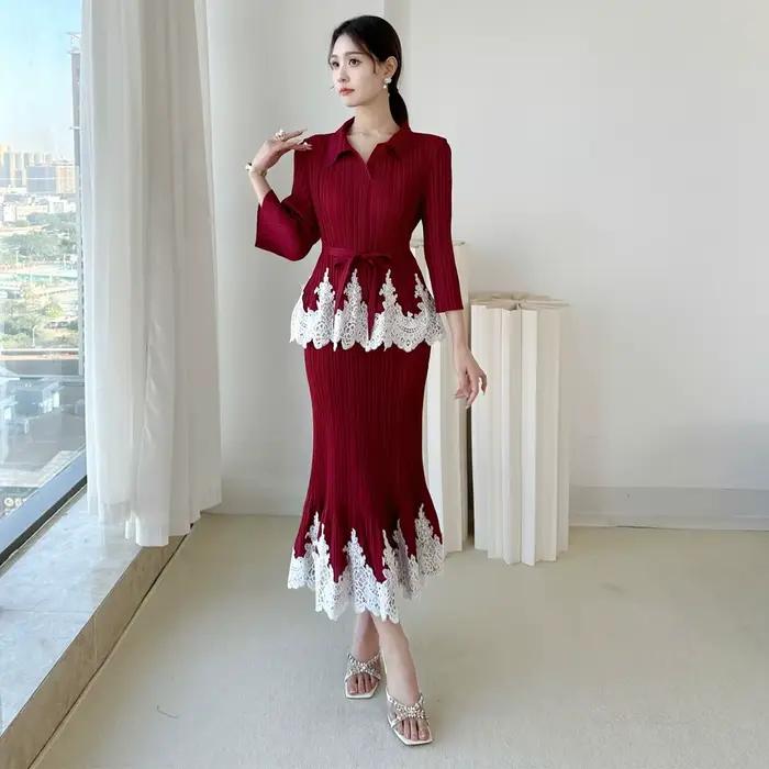 Robe longue sirène plissée verte à col chemise pour femmes élégantes et romantiques pour soirées et cérémonies importantes