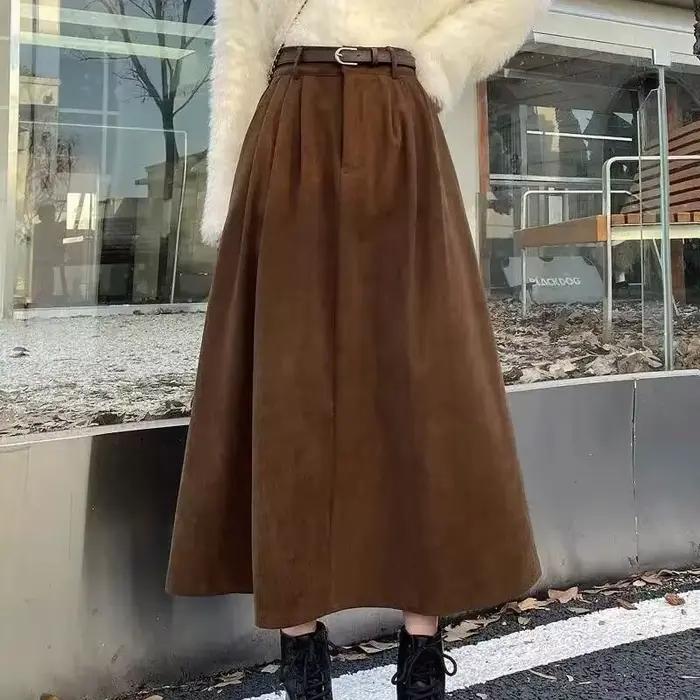 Jupe courte trapèze rétro en velours côtelé pour femme