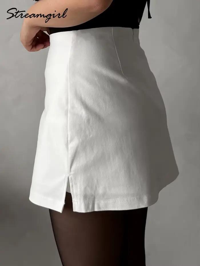 Jupe mini noire à rayures avec short intégré pour femme