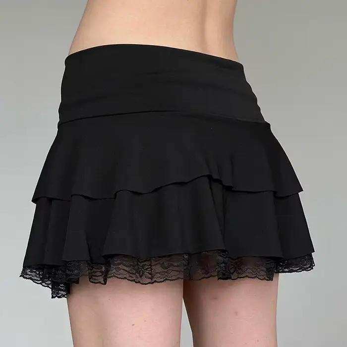 Jupe mini trapèze Y2K noire en dentelle pour femme