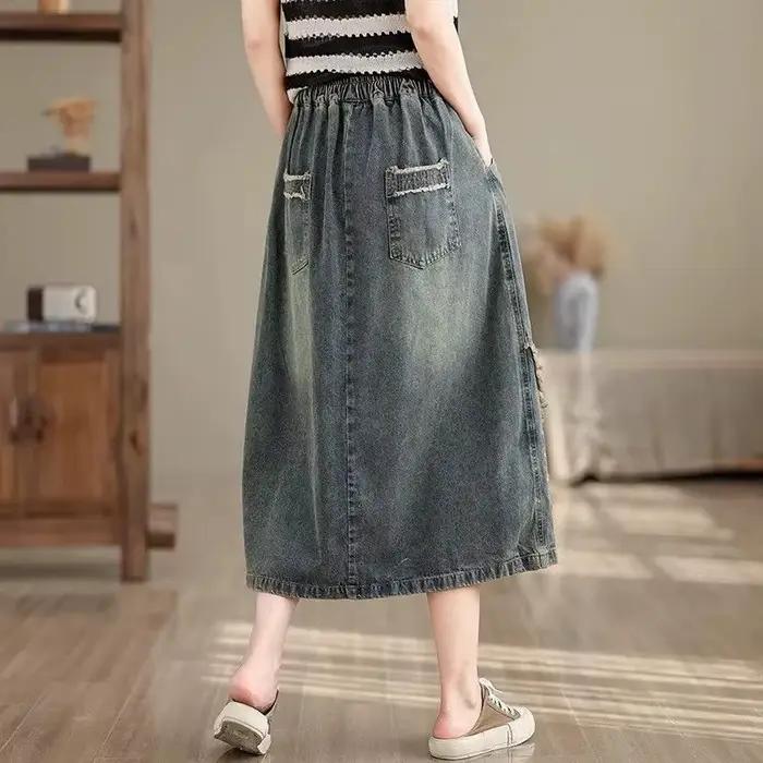 Jupe longue en jean brodée taille haute pour femme