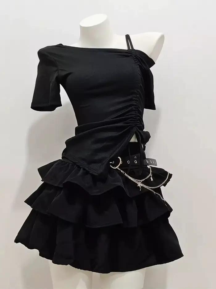Ensemble jupe courte noire et t-shirt à manches courtes avec cordon de serrage pour femme