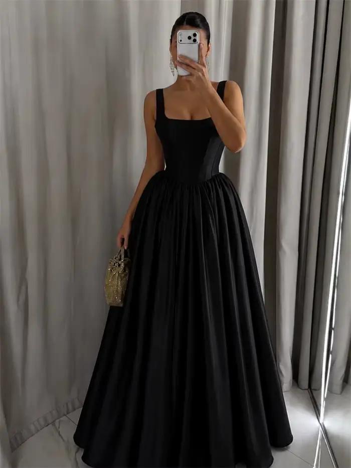 Robe de soirée longue noire transparente sur mesure pour occasions spéciales