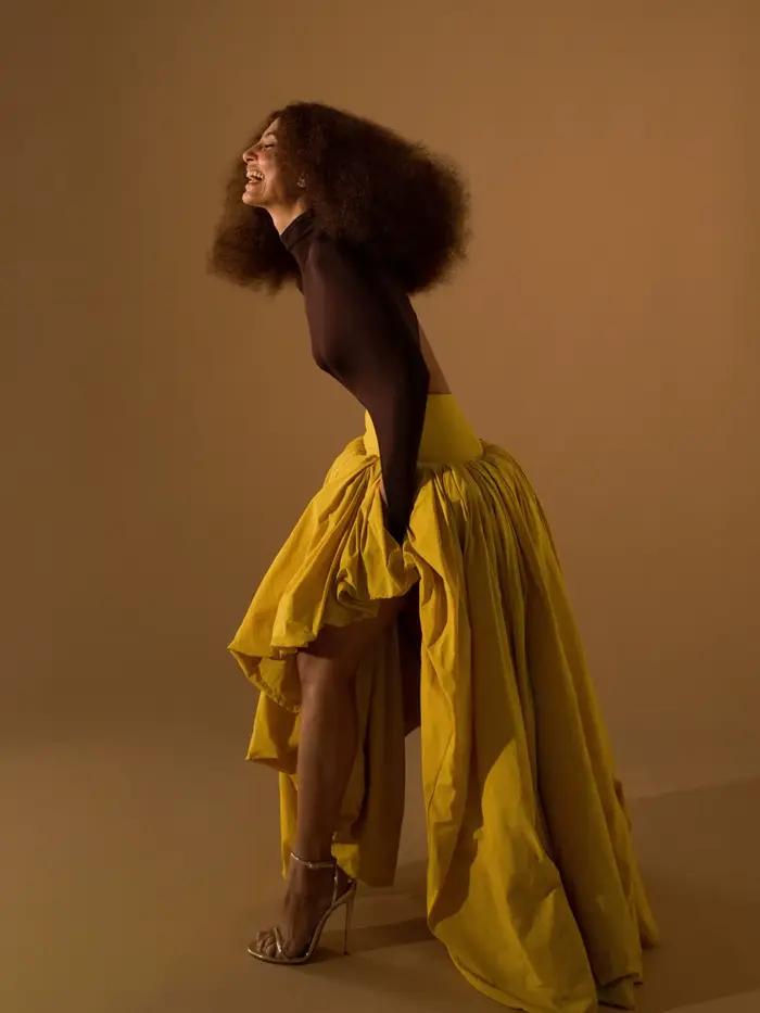 Jupe plissée asymétrique jaune taille haute pour femme