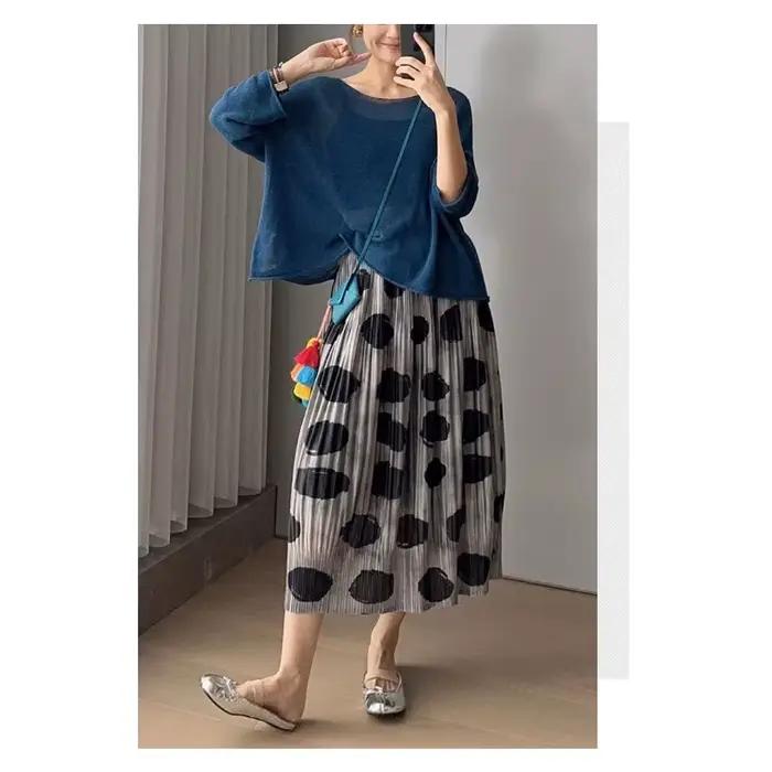 Miyake – demi-jupe plissée noire à pois pour femmes