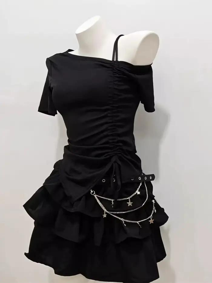 Ensemble jupe courte noire et t-shirt à manches courtes avec cordon de serrage pour femme