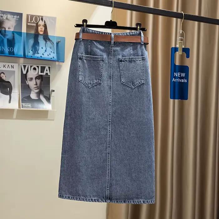 Soldes Exceptionnelles : Jupe en jean brodée taille haute pour femme