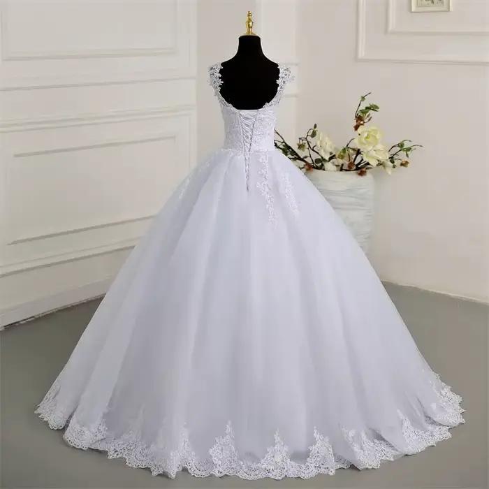 Robe de mariée classique en dentelle, tenue de luxe, grande taille, 2023