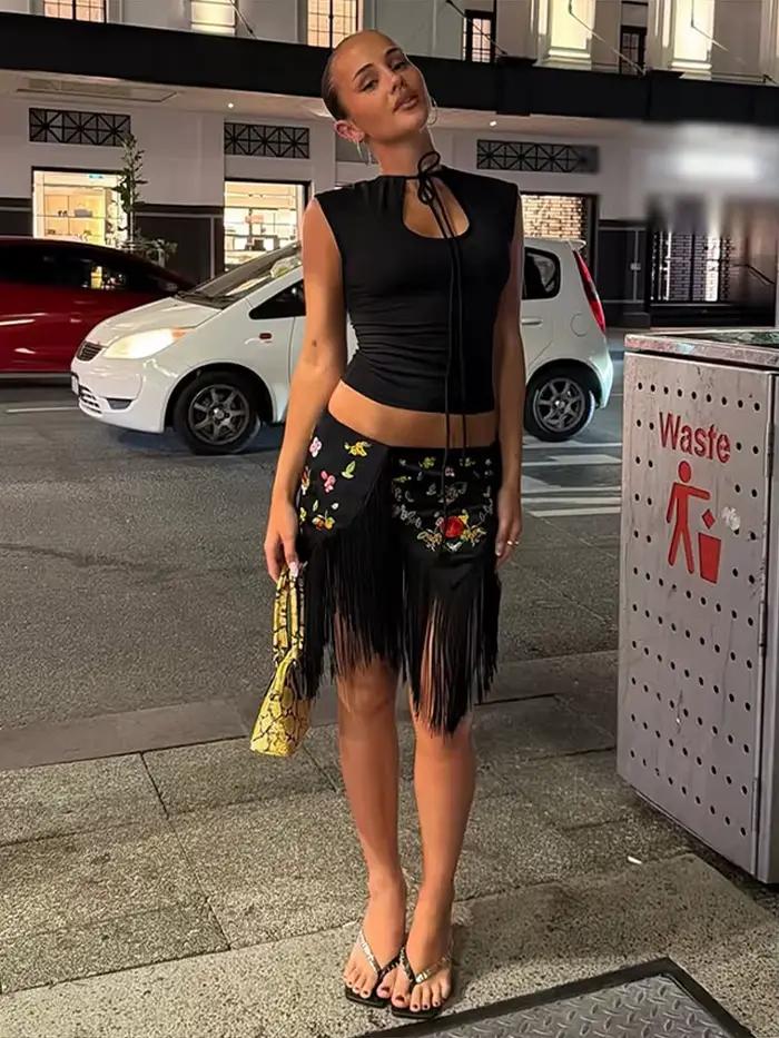 Jupe Courte Irrégulière Chic pour Femme avec Broderie et Franges