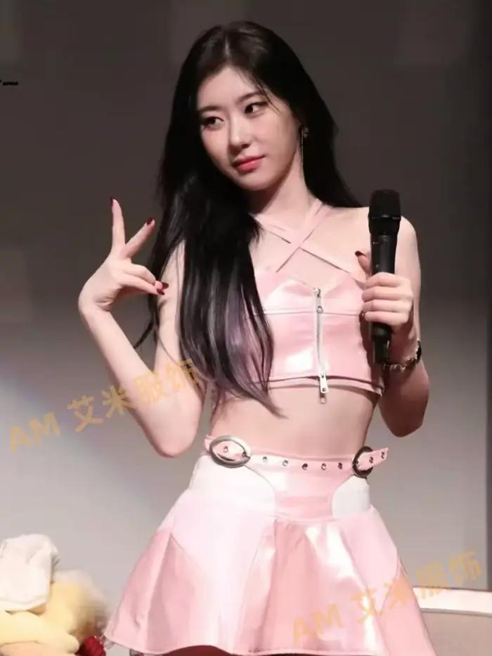 Haut de chant KPOP personnalisé pour groupe de filles, jupe de princesse Sexy pour fête d'anniversaire, ensemble de spectacle de compétition de danse de pom-pom girl