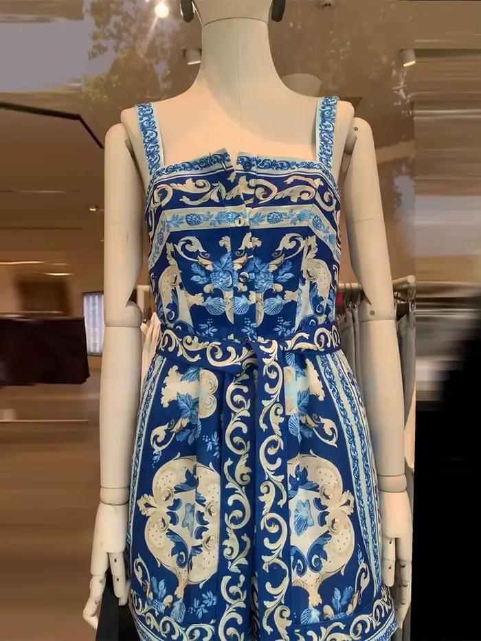 Combinaison Courte Femme Été 2026 Imprimé Coquillages Col Carré Sans Manches Boutons Devant Ceinture à Nouer Tenue Méditerranéenne