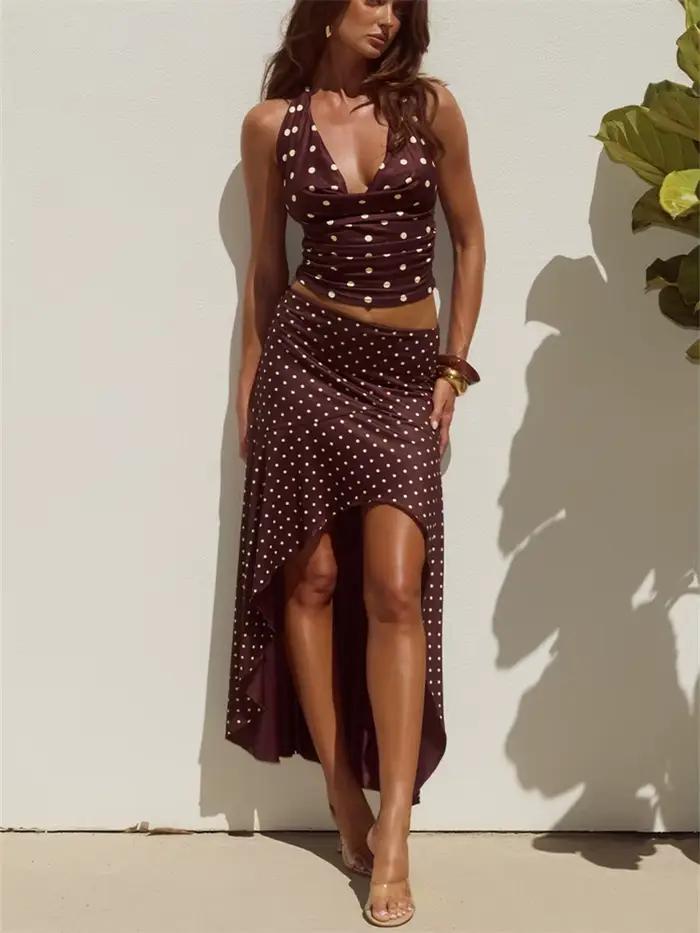 Ensemble jupe à pois deux pièces pour femme : haut sans manches à col en V et mini-jupe taille haute – Tenue sexy et