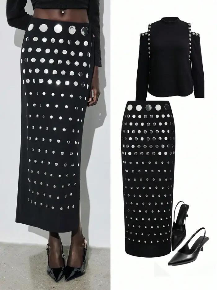 Jupe mi-longue noire à strass thermocollés résistants