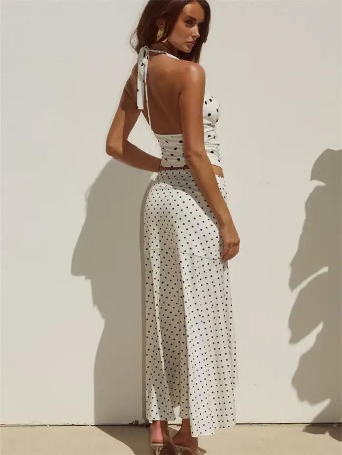 Ensemble jupe à pois deux pièces pour femme : haut sans manches à col en V et mini-jupe taille haute – Tenue sexy et