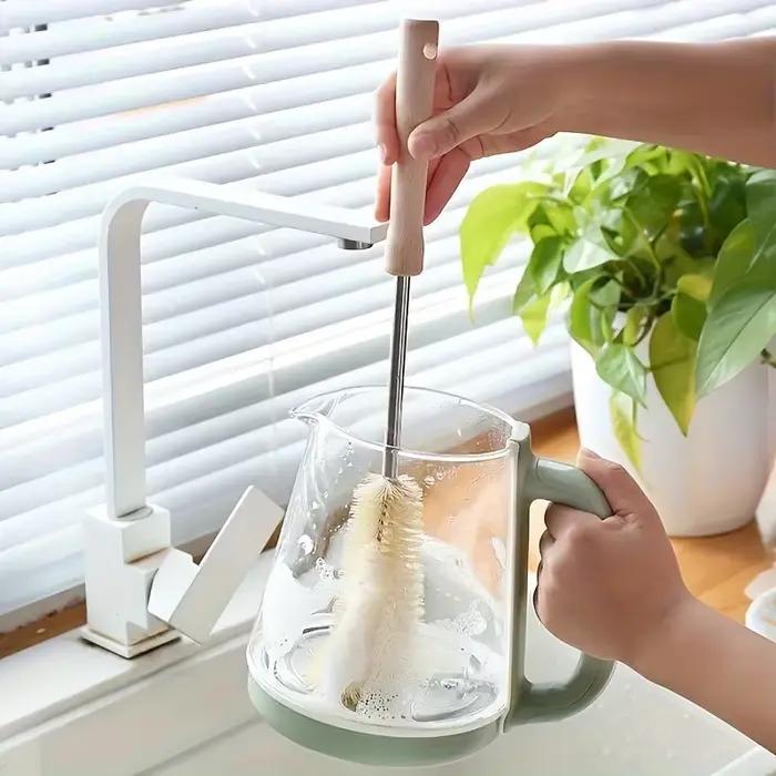 Brosse à bouteilles à long manche, utilisée pour nettoyer facilement la cuisine et la vaisselle