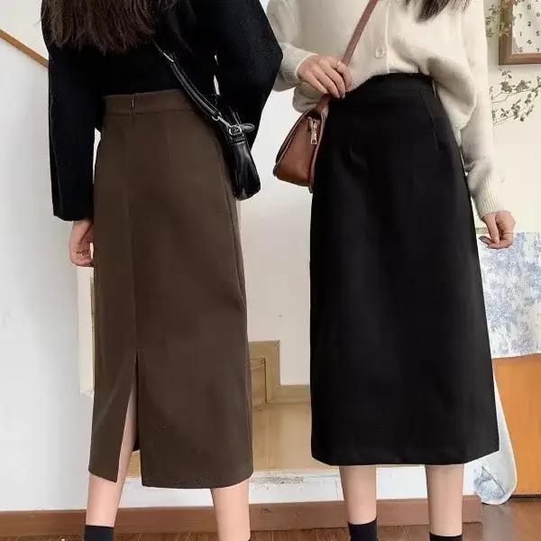 Mini jupe trapèze taille haute en laine noire pour femme