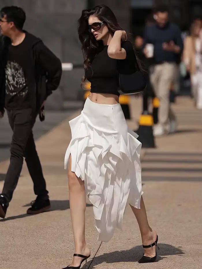 Nouvelle jupe asymétrique à volants cascade pour femme