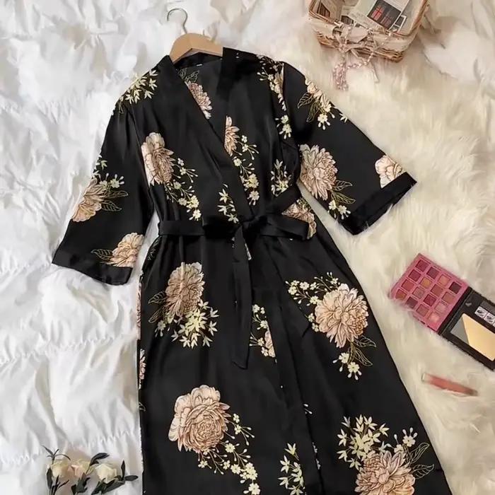 Chemise de nuit en Satin pour femmes, grande taille, longue, Maxi, à la mode, imprimé Floral, coupe ample, pour filles courbées, vêtements de détente, 100kg
