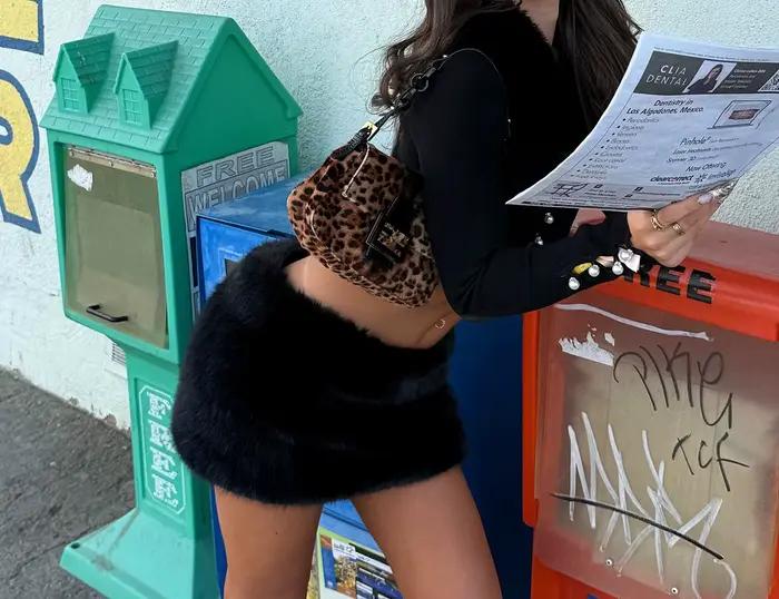 Jupe moulante sexy à imprimé léopard pour femme
