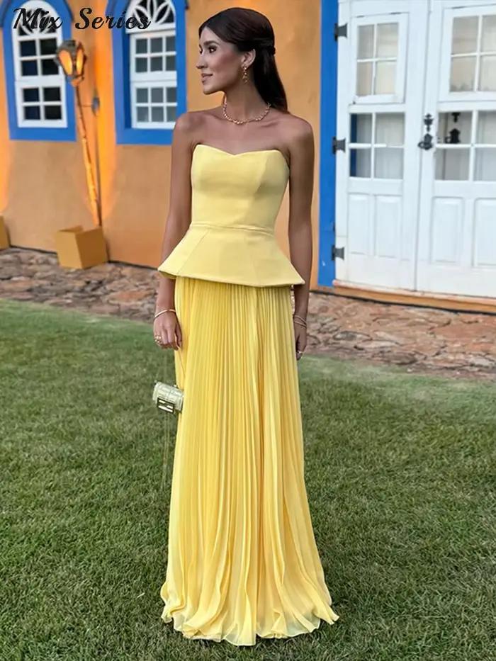 Ensembles de jupes jaunes tendance pour femmes high street avec haut sans manches et jupe plissée pour vacances et soirées spéciales