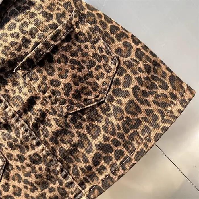 Jupe de hanche en jean imprimé léopard marron élastique