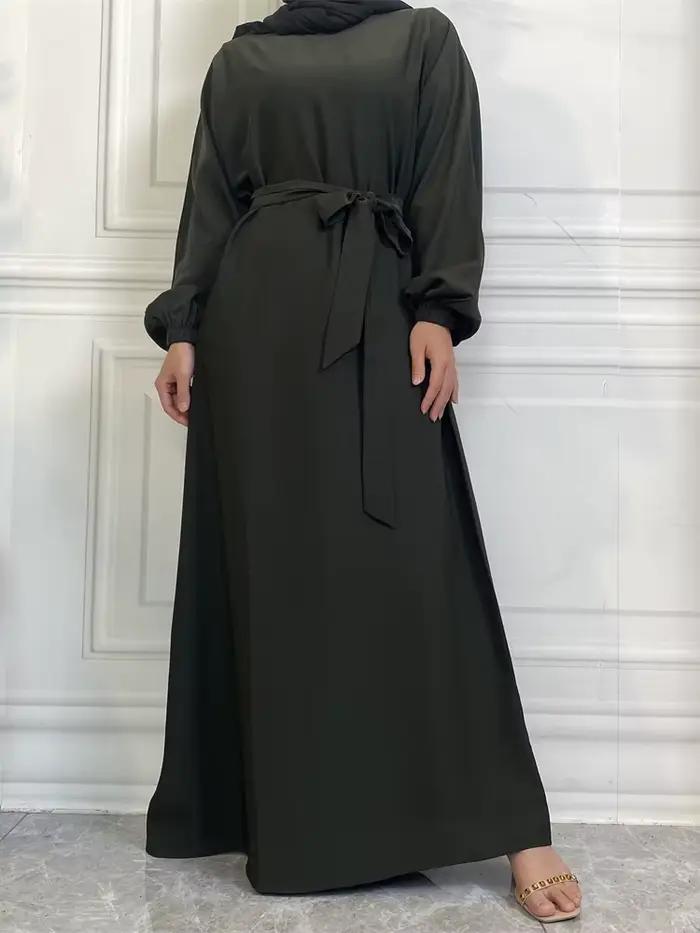 Robe musulmane à manches longues Abaya Style Simple vêtements pour femmes couleur unie Golfe Abayas