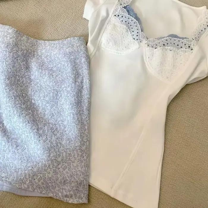Jupe courte élégante à fleurs de style français