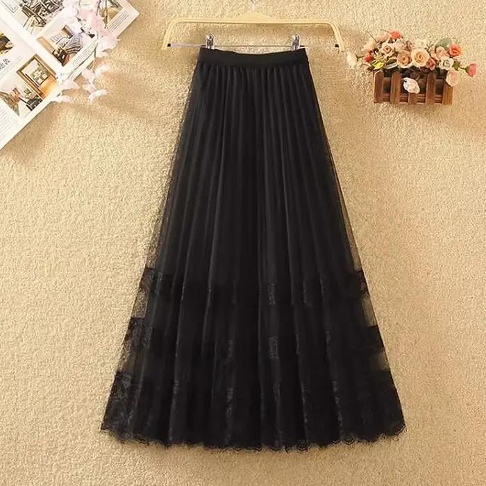 Jupe mi-longue grande taille en dentelle et maille