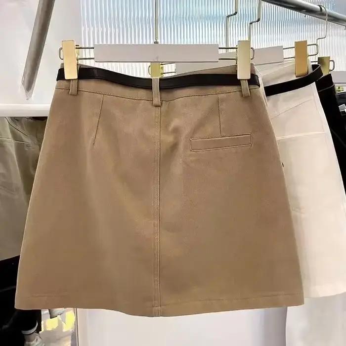 Jupe en jean kaki taille haute coupe trapèze mini pour femme