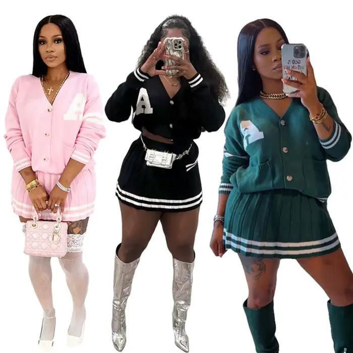 Ensemble pull et jupe plissés en tricot pour femmes