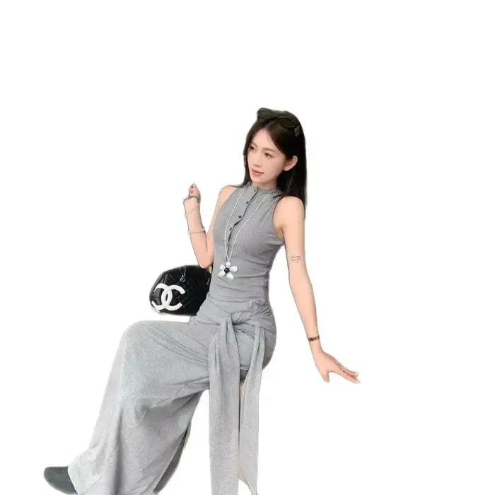 Jupe mi-longue grise trapèze moulante pour femme