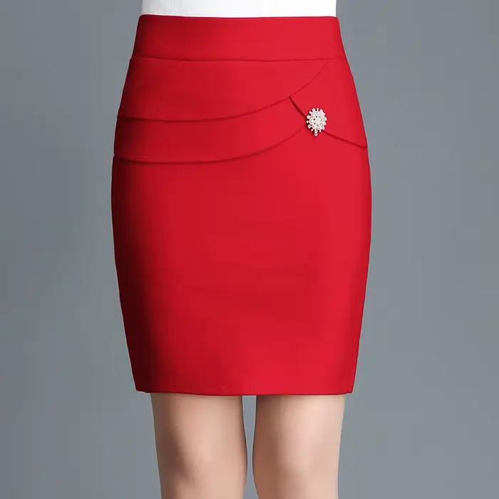 Bureau dame maigre tenue d'affaires rouge jupe moulante de hanche été nouvelles femmes de base polyvalente mode