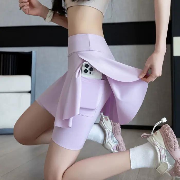 Jupe courte athlétique pour femme qui couvre les hanches et vous fait paraître plus mince