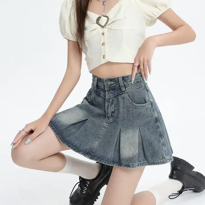 Jupe courte plissée en jean bleu taille haute pour femme