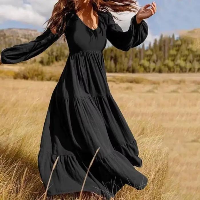 Robe midi élégante à manches longues style urbain pour femme, collection automne, en tissu polyester marron et noir, col rond, avec large ourlet