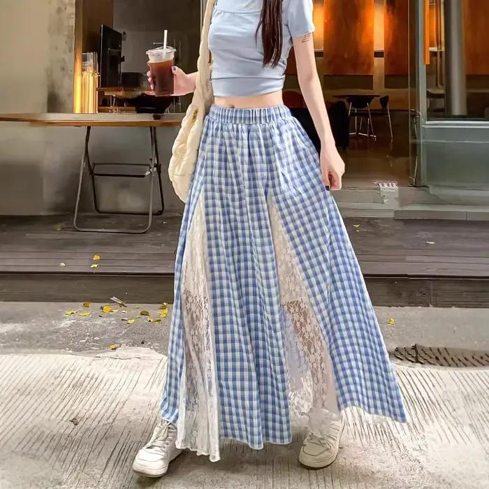 Jupe longue évasée en polyester à carreaux avec dentelle