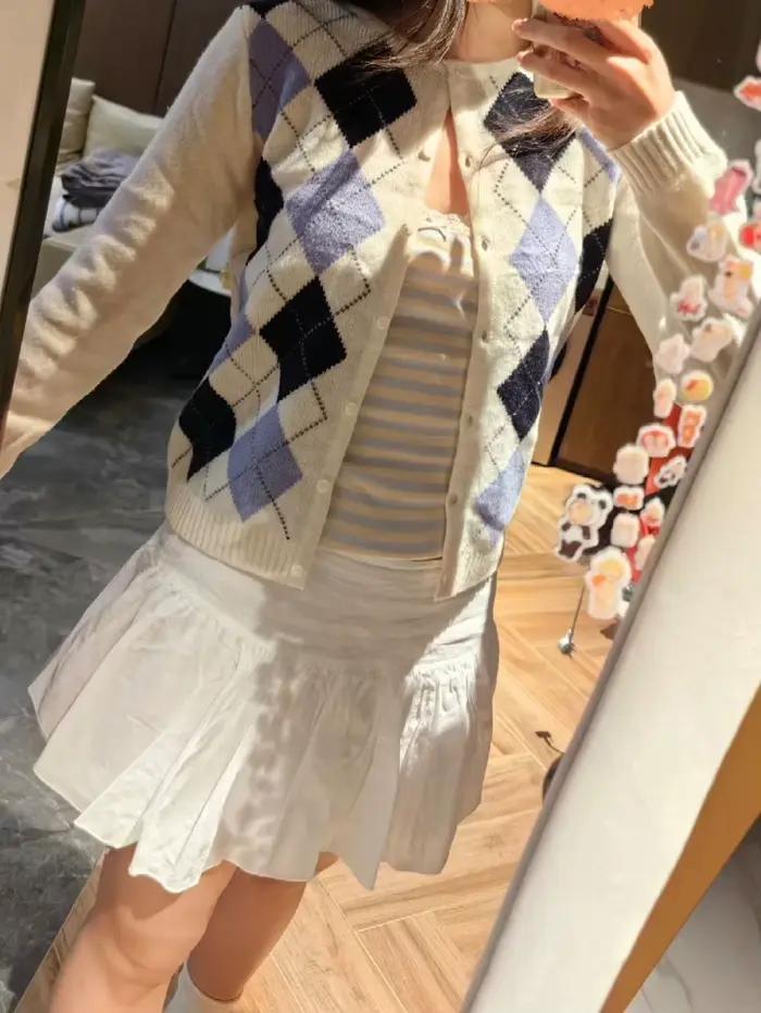 Mini jupes blanches pliables pour femme, taille basse, ligne a, courtes, décontractées, simples, assorties avec tout, Style Preppy, en coton, nouvelle collection été